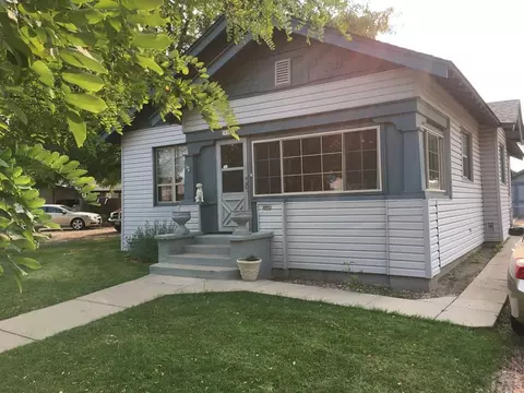 906 Carson Ave, La Junta, CO 81050 photo 4