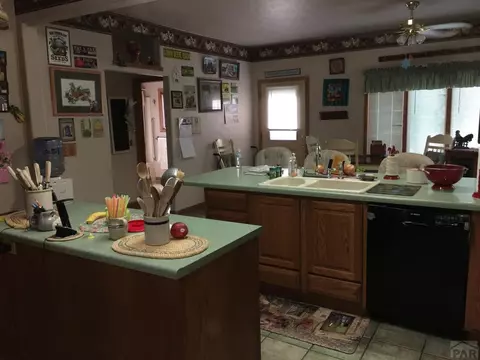 906 Carson Ave, La Junta, CO 81050 photo 22