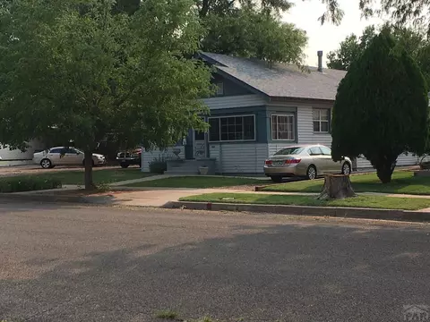 906 Carson Ave, La Junta, CO 81050 photo 2