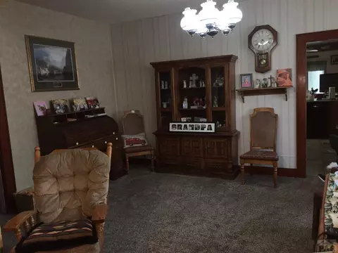 906 Carson Ave, La Junta, CO 81050 photo 17