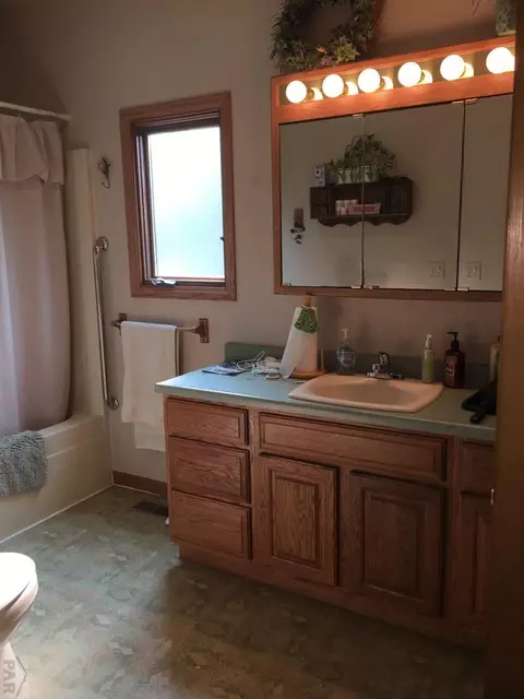 906 Carson Ave, La Junta, CO 81050 photo 27