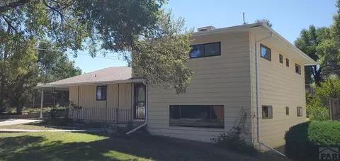 206 E 12th St, La Junta, CO 81050 photo 2