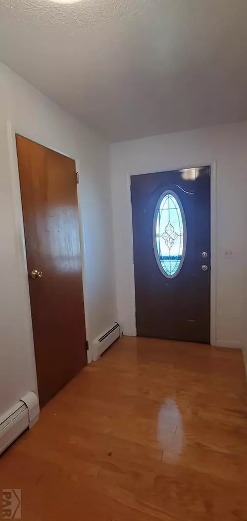 206 E 12th St, La Junta, CO 81050 photo 4
