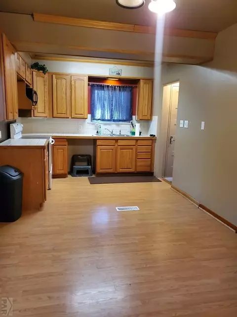37 Cedar Hls, Lamar, CO 81052 photo 9