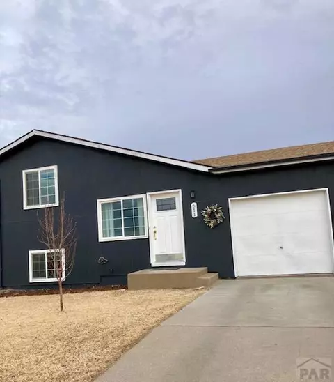 611 Daniel Ave, La Junta, CO 81050 photo 2