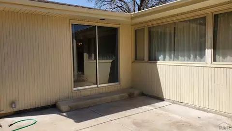 47 Circle Dr, La Junta, CO 81050 photo 2