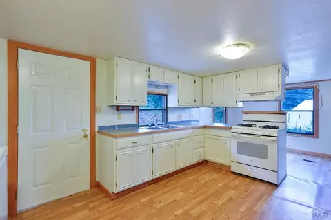 221 County Rd 370, Rye, CO 81069 photo 14