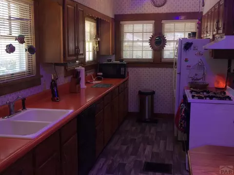 818 Carson Ave, La Junta, CO 81050 photo 10