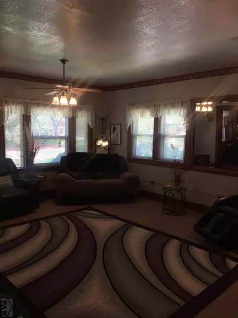 818 Carson Ave, La Junta, CO 81050 photo 6