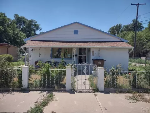 506 E 5th St, La Junta, CO 81050 photo 2