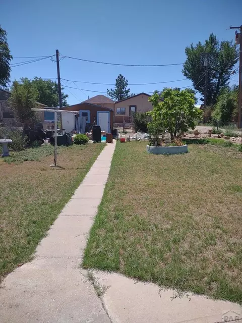 506 E 5th St, La Junta, CO 81050 photo 5