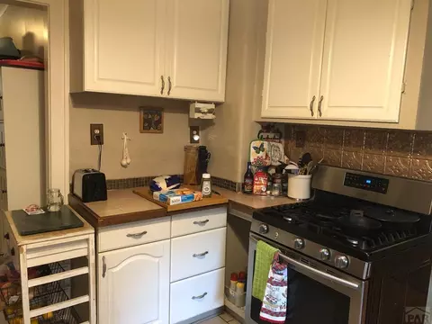 308 E 6th St, Walsenburg, CO 81089 photo 5
