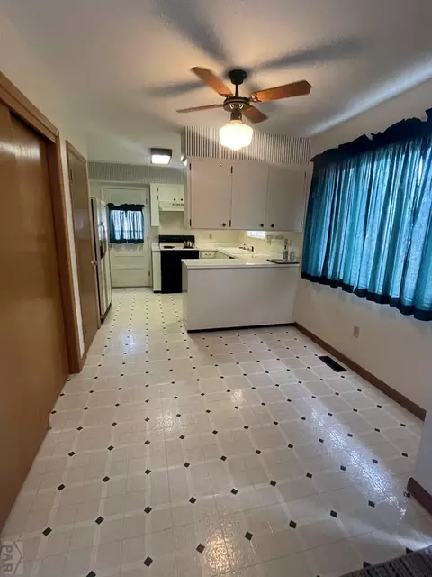 40 Sierra Dr, La Junta, CO 81050 photo 4