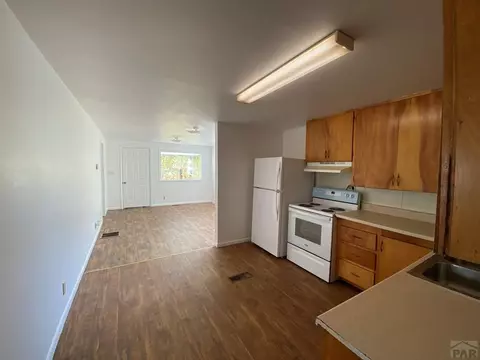 513 Elm St, Lamar, CO 81052 photo 4