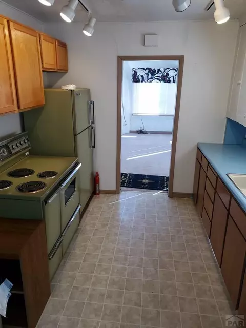 402 E 6th St, Walsenburg, CO 81089 photo 8