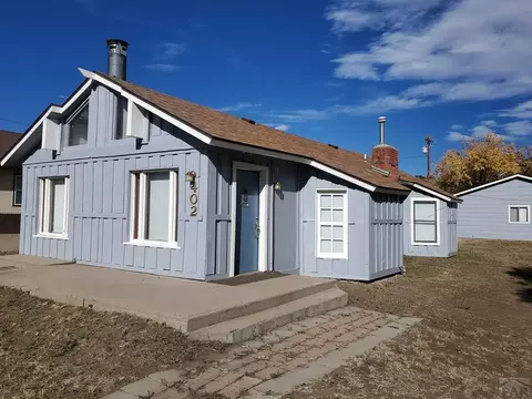 402 E 6th St, Walsenburg, CO 81089 photo 2