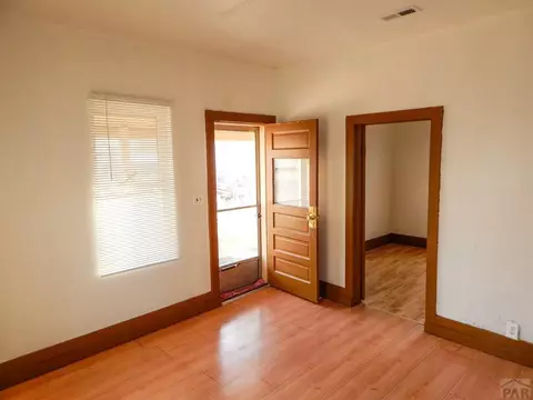 519 Elm, Lamar, CO 81052 photo 2