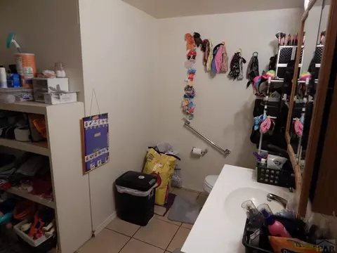 102 N 9th St, Lamar, CO 81052 photo 5
