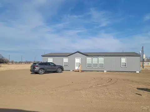 6626 Rodeo Dr, Lamar, CO 81052 photo 1