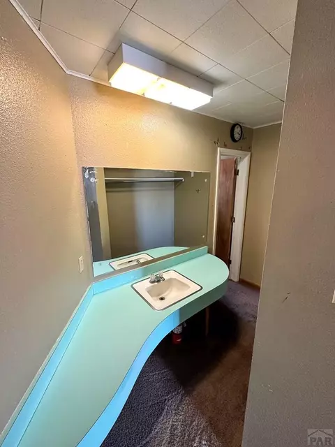 1100 S Main St, Lamar, CO 81052 photo 5