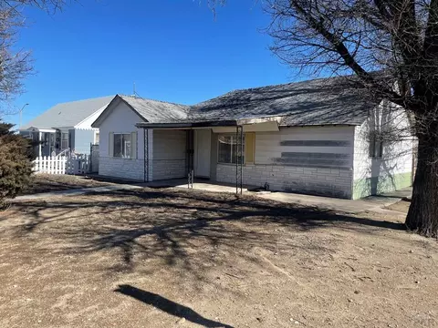 1121 Carson Ave, La Junta, CO 81050 photo 2
