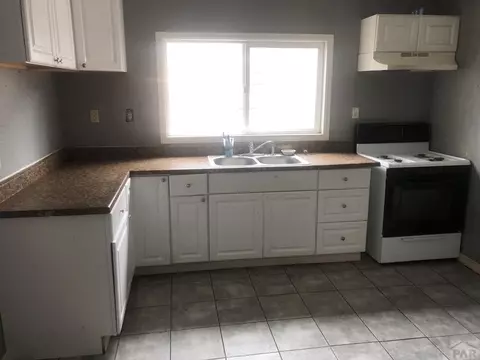 403 E 2nd St, La Junta, CO 81050 photo 5