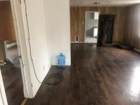 403 E 2nd St, La Junta, CO 81050 photo 4
