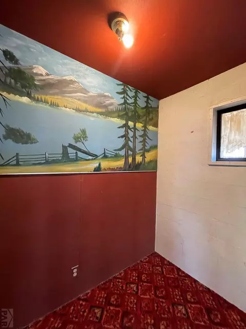602 Barnes Ave, La Junta, CO 81050 photo 6