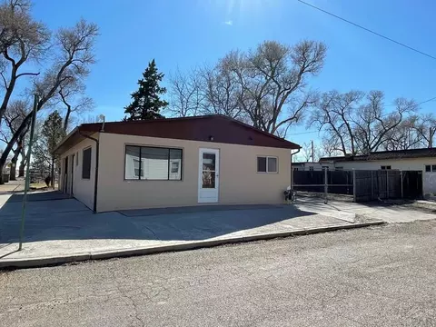 602 Barnes Ave, La Junta, CO 81050 photo 2