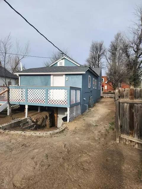 317 Carson Ave, La Junta, CO 81050 photo 3
