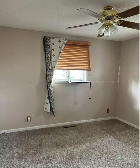 922 Cimarron, La Junta, CO 81050 photo 9