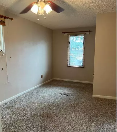 922 Cimarron, La Junta, CO 81050 photo 7