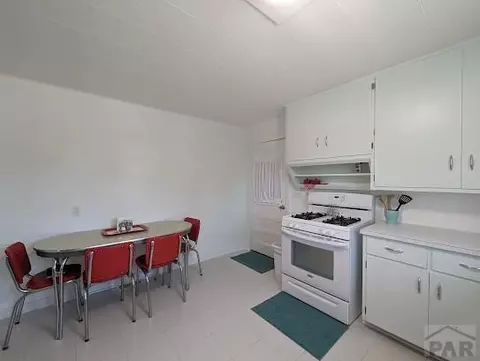 321 Sunset Ave, La Junta, CO 81050 photo 11