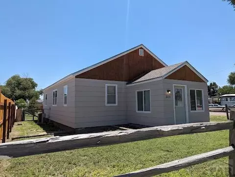 321 Sunset Ave, La Junta, CO 81050 photo 3
