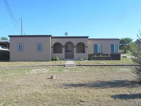 214 E 22nd St, La Junta, CO 81050 photo 1
