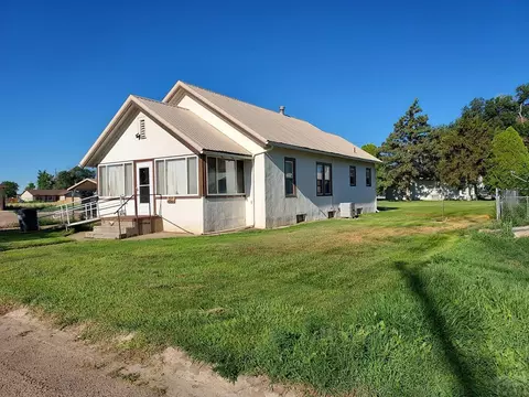 712 5th St, Fowler, CO 81039 photo 2