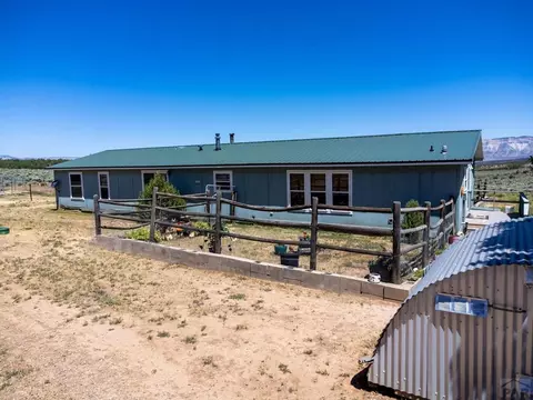 47875 V Rd, De Beque, CO 81630 photo 2