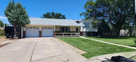 2 Jackson Cir, La Junta, CO 81050 photo 1