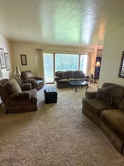 14 Cedar Hls, Lamar, CO 81052 photo 3