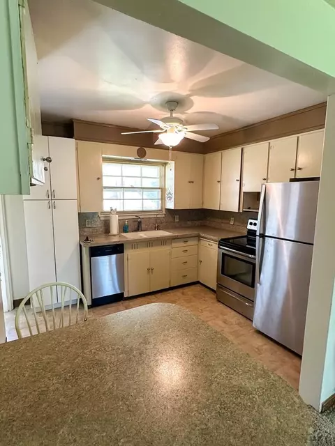 14 Cedar Hls, Lamar, CO 81052 photo 6