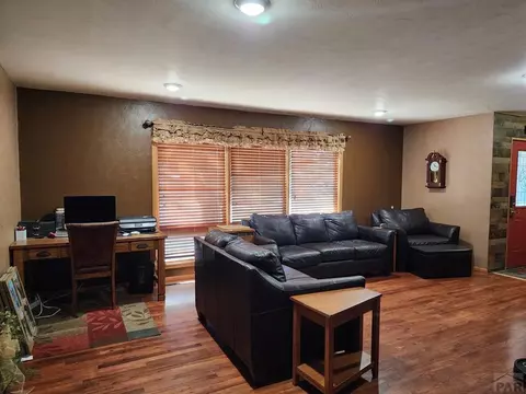 703 E Cedar St, Lamar, CO 81052 photo 10