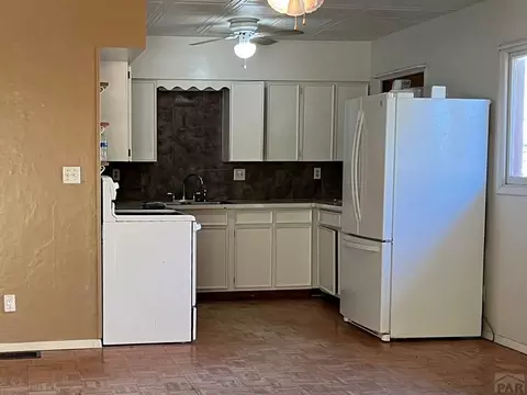 2114 Cimarron Ave, La Junta, CO 81050 photo 8