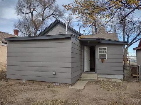 422 E 2nd St, La Junta, CO 81050 photo 3