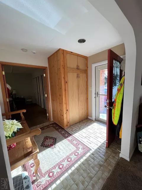 56 Circle Dr, La Junta, CO 81050 photo 4