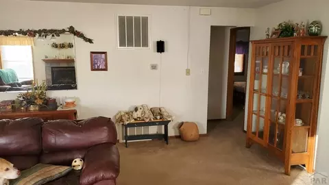 511 W 7th St, La Junta, CO 81050 photo 2