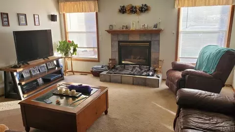 511 W 7th St, La Junta, CO 81050 photo 4
