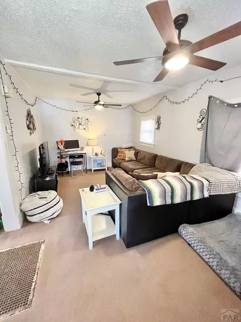 904 Maple Ave, La Junta, CO 81050 photo 3
