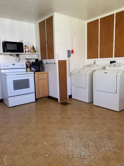 354 E 5th St, Walsenburg, CO 81089 photo 17