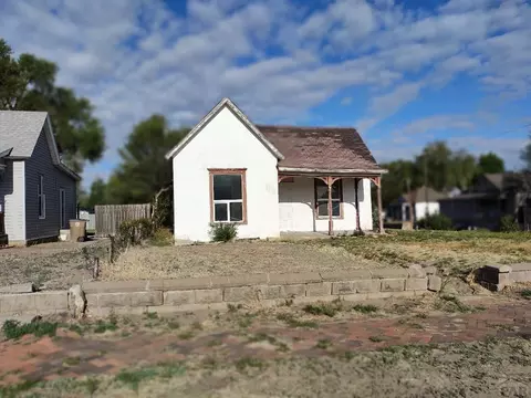 502 Carson, La Junta, CO 81050 photo 3