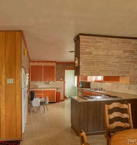 513 Elm Ave, La Junta, CO 81050 photo 9
